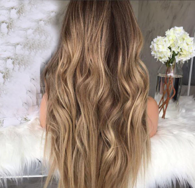 European And American Ladies With Long Brown Gradual Curly Hair