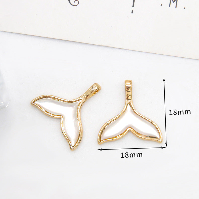 Women's White Shell Pendant Ear Rings