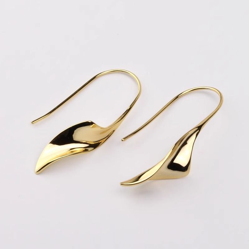 Niche Temperament Earrings Light Luxury Advanced Design Sense