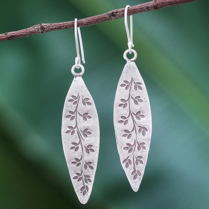 Retro Bohemian Leaf-shaped Earring European And American