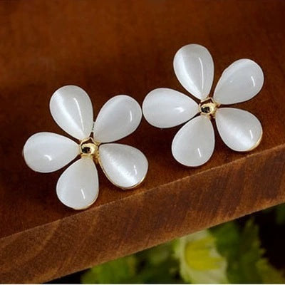 Fashion Earrings Flower Sweet And Gentle