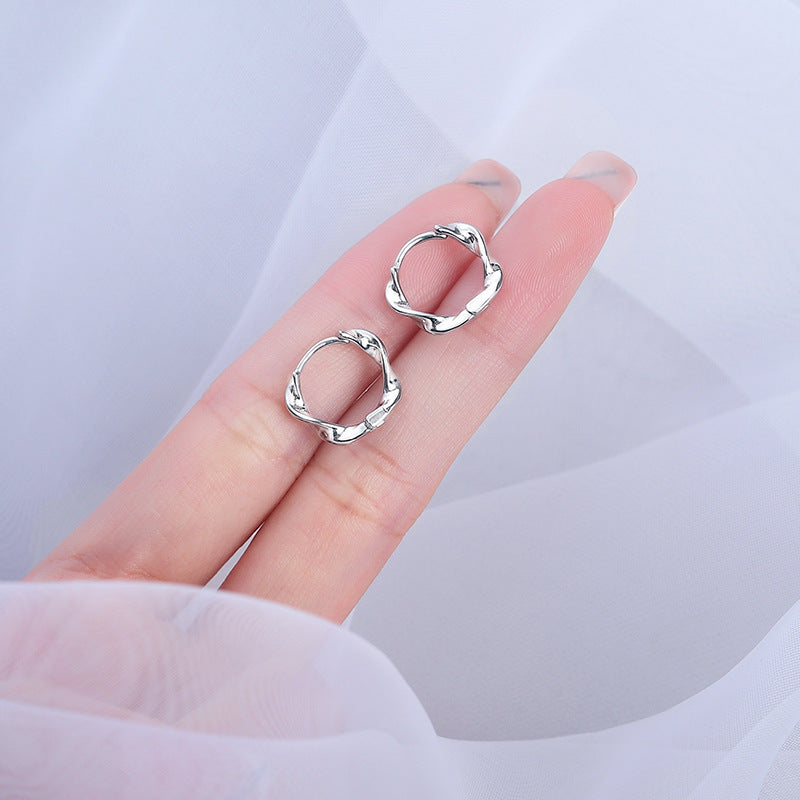 Mobius Strip Ear Clip Cold Wind High Sense Rings