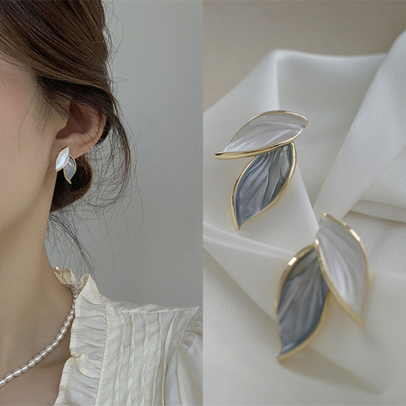 Simple Fashion Style Leaf-shaped Earring Female Personality