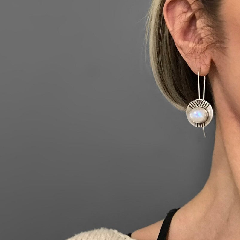 Fashion Personality Retro Moonstone Earrings Women