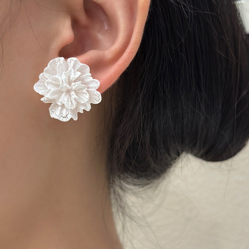 White Camellia Flower Special Interest Light Luxury Earrings