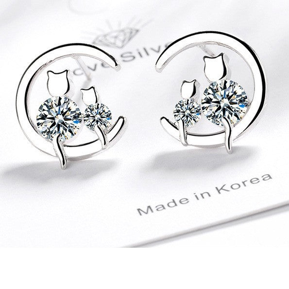 Women's Sweet Single Diamond Cat Ear Studs