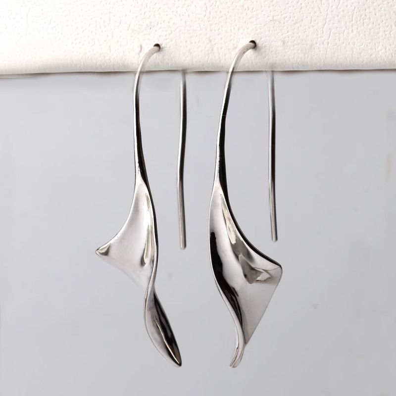 Niche Temperament Earrings Light Luxury Advanced Design Sense