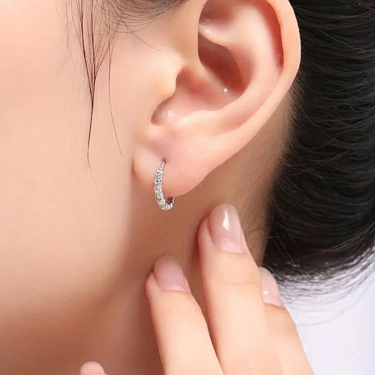 Simple Delicate Earrings Women's Fashion